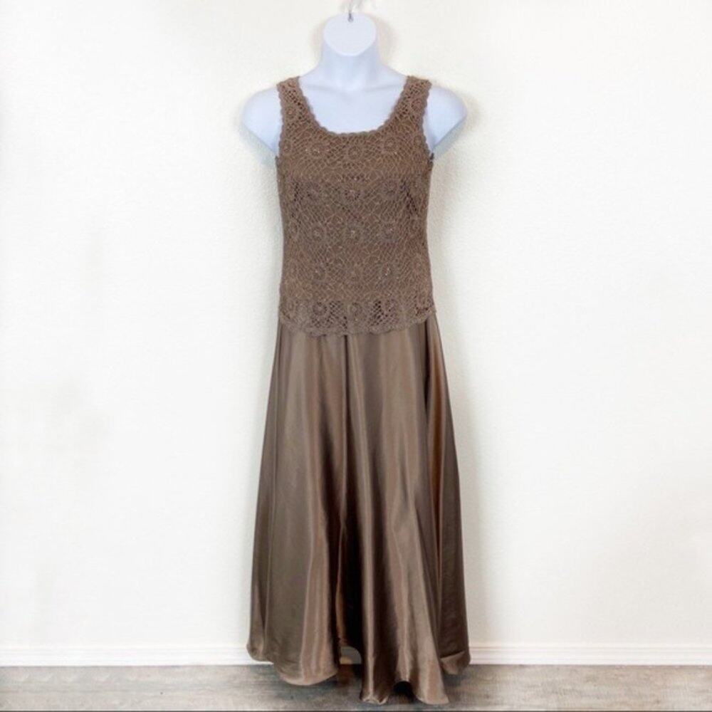 Cachet Formal Gown Prom Wedding Special Event Brown Crochet Top Satin Skirt sz 8